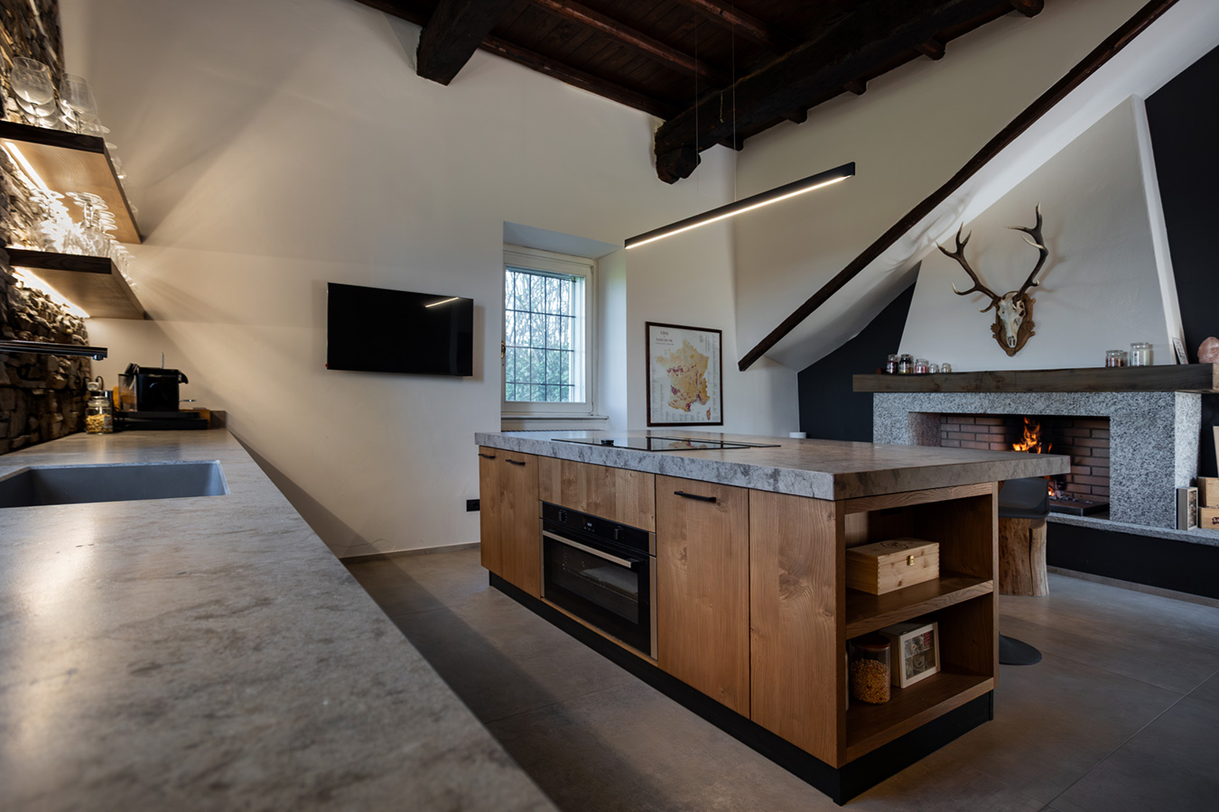 MONTICELLO FARMHOUSE – ITALY - 9